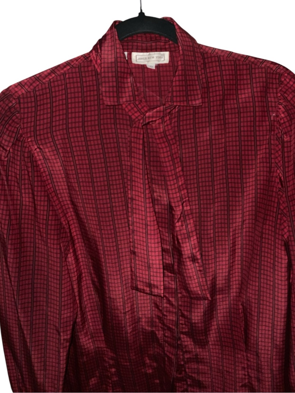 Vintage Jones New York Women's Burgundy Grid Tie-Neck Button-Down Shirt 12